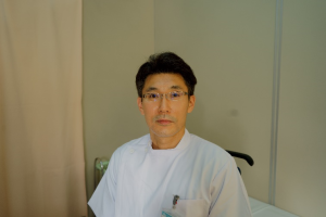 整形外科医　渭川　徹秀